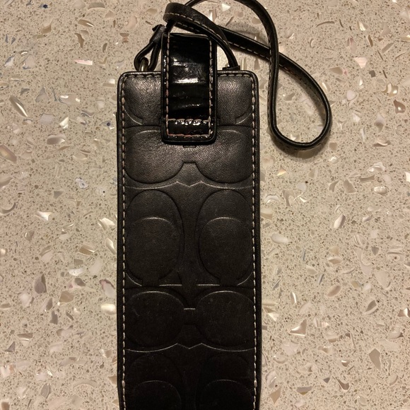 Coach Accessories - Picture 2 of 6